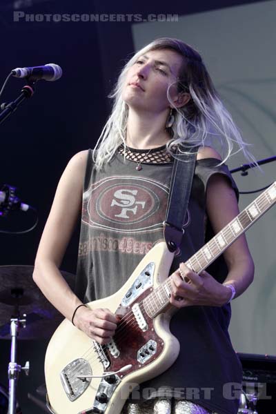 WARPAINT - 2014-08-24 - SAINT CLOUD - Domaine National - Scene de la Cascade - 